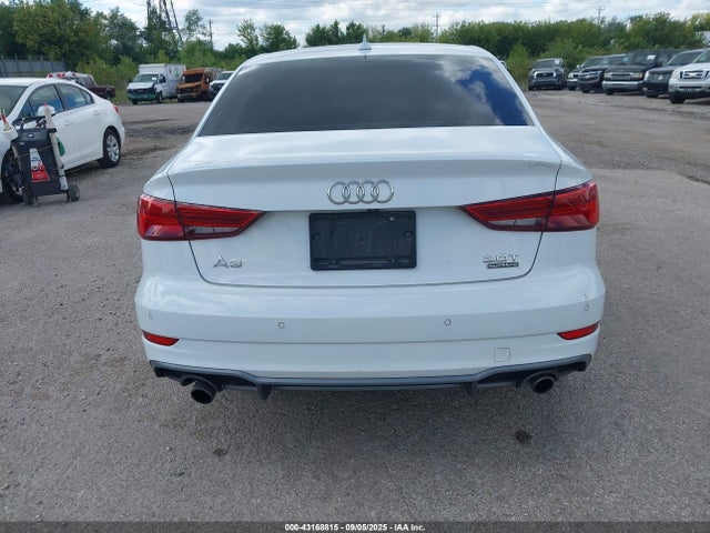 WAUJ8GFF4H1070654 Audi A3