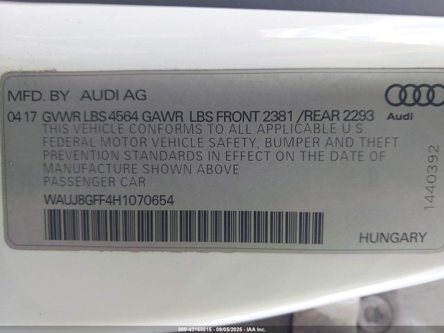 2017 AUDI A3 WAUJ8GFF4H1070654 Photo 8