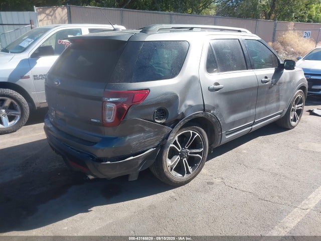 1FM5K8GT9FGB40333 Ford EXPLORER SPORT