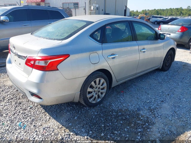 Nissan Sentra 2017 3N1AB7AP8HY371978 Image 4