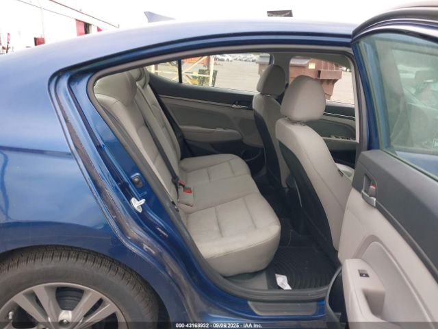 2017 HYUNDAI ELANTRA 5NPD84LF9HH138314 Photo 7