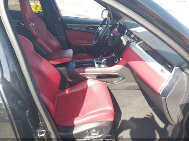 2021 JAGUAR F-PACE SADCT2FU2MA668977 Photo 4