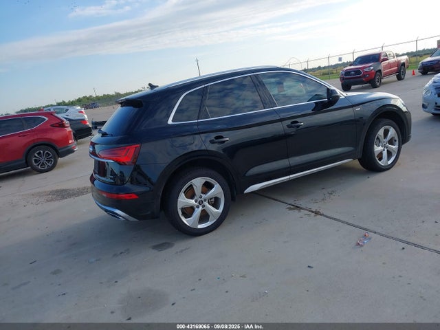 2022 AUDI Q5 WA1EAAFY8N2013624 Photo 3