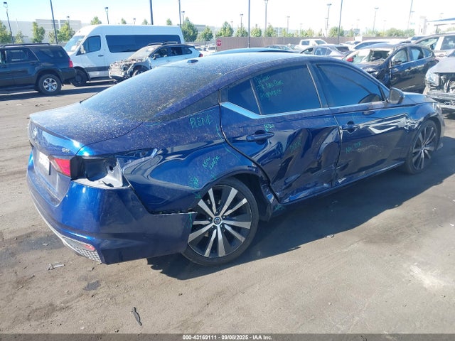 Nissan 2019 2019 1N4BL4CV3KC160766 Image 4