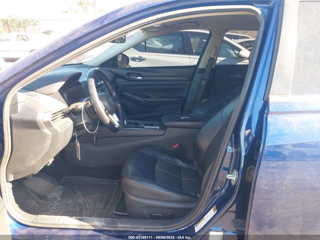 Nissan 2019 2019 1N4BL4CV3KC160766 Image 5