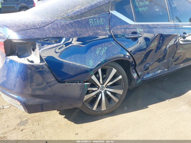Nissan 2019 2019 1N4BL4CV3KC160766 Image 6