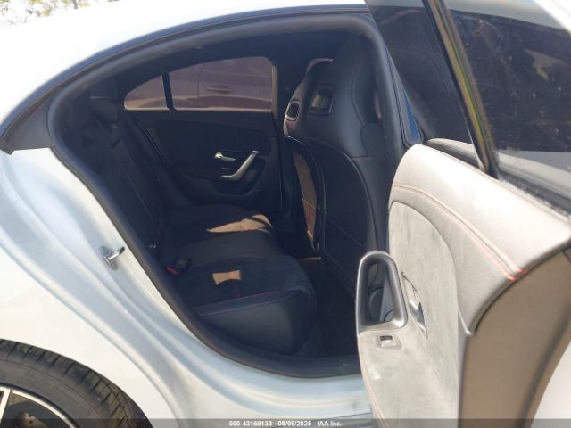 2022 MERCEDES-BENZ AMG CLA 35 W1K5J5BB2NN301531 Photo 7