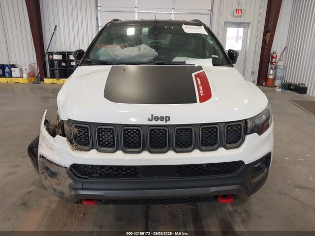 3C4NJDDN1PT527980 Jeep Compass