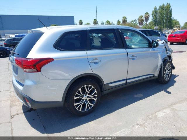 2016 MITSUBISHI OUTLANDER JA4AD2A31GZ022196 Photo 3