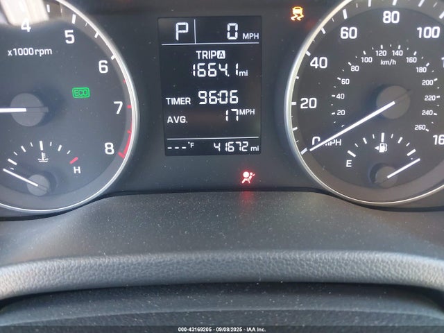 5NPD84LF1HH016059 Hyundai 2017
