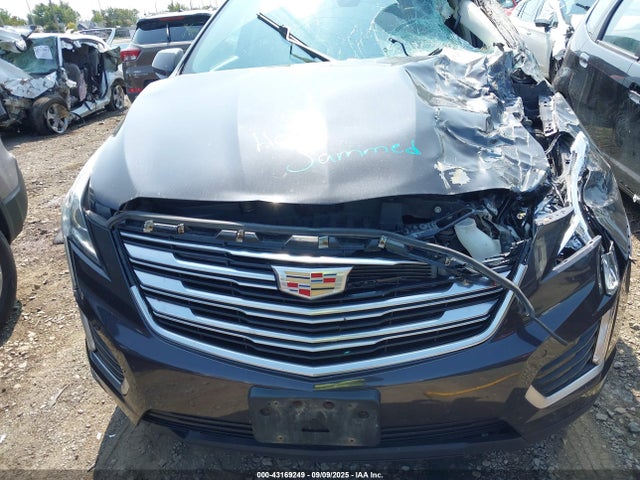 2017 CADILLAC XT5 1GYKNDRS4HZ177917 Photo 5