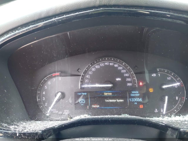 2017 CADILLAC XT5 1GYKNDRS4HZ177917 Photo 6