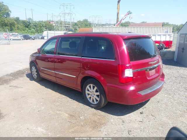 2C4RC1BG4ER468549 Chrysler Town and Country