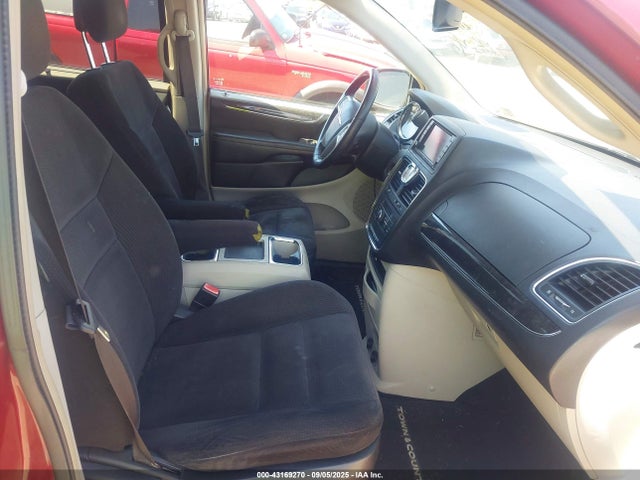 2C4RC1BG4ER468549 Chrysler Town and Country