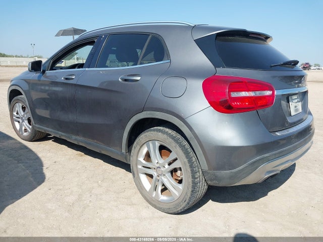 WDCTG4GB3FJ082682 Mercedes-Benz GLA-Class