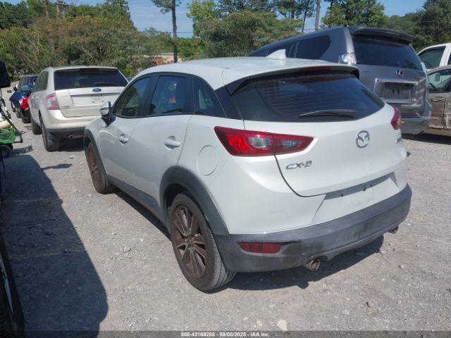 2017 MAZDA CX-3 JM1DKDC75H0159233 Photo 2
