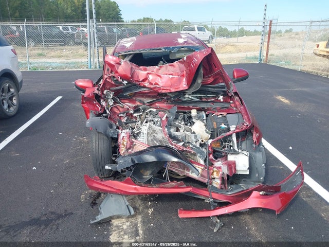 1G1JD5SH7H4121727 Chevrolet Sonic Lt Auto