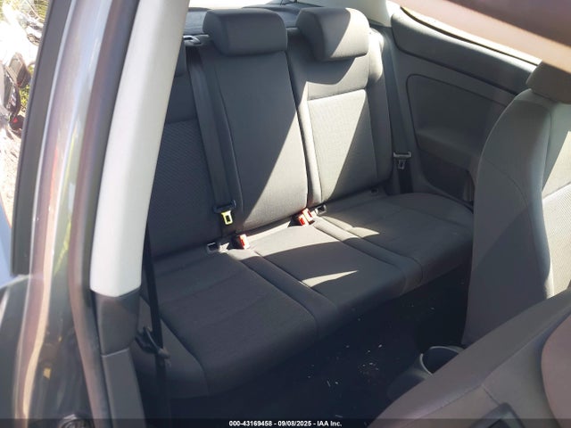 43169458 :رقم المزاد ، WVWBS71K37W251968 vin ، 2007 Volkswagen Rabbit 2-door مزاد بيع