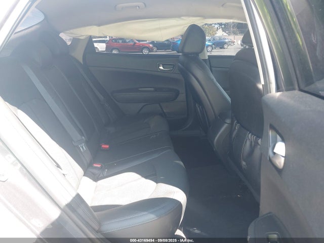 5XXGT4L37JG220755 KIA gdi