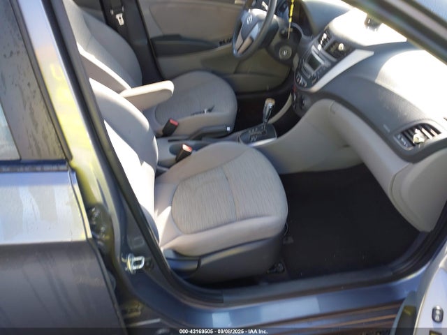 KMHCT4AE4HU252291 Hyundai 2017