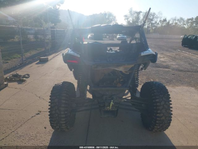 2023 CAN-AM MAVERICK X3 3JBVGAY44PE004572 Photo 5
