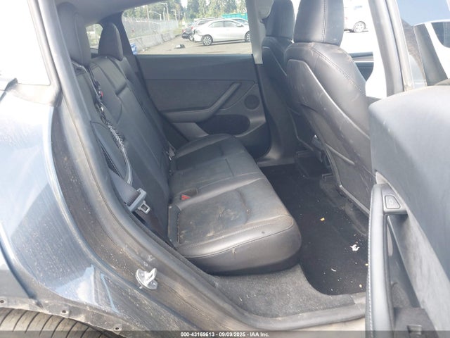 2023 TESLA MODEL Y 7SAYGDEF8PF936241 Photo 7