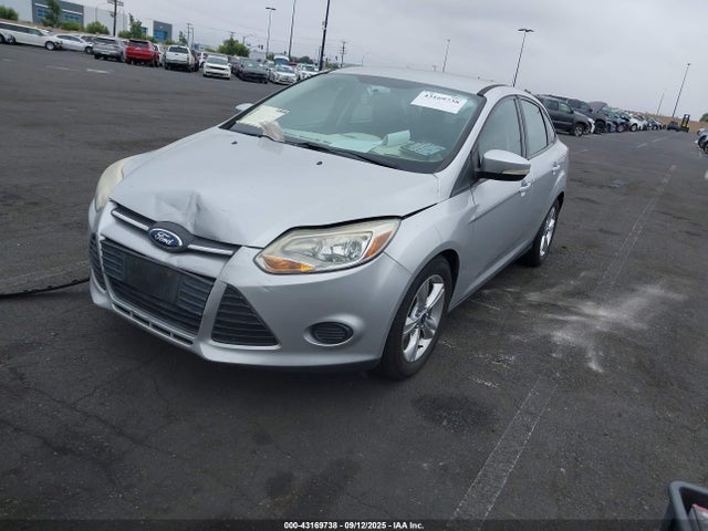 Ford 2014 2014 1FADP3F29EL391362 Image 2