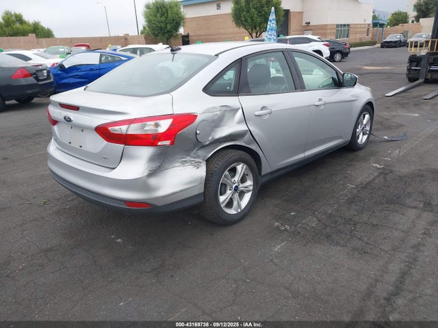 Ford 2014 2014 1FADP3F29EL391362 Image 4