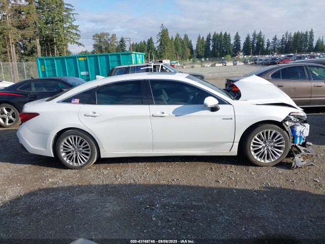 4T1B21FBXKU006087 Toyota a25a-fxs, 3nm
