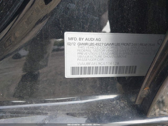 2012 AUDI A4 WAUBFAFL9CA116128 Photo 8