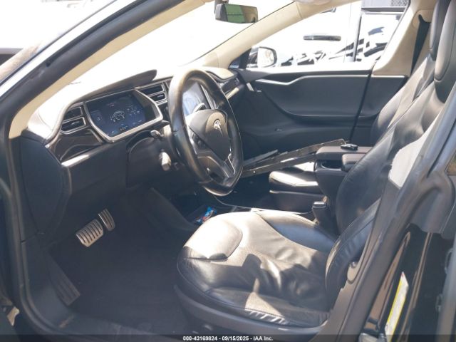2014 TESLA MODEL S 5YJSA1H11EFP34406 Photo 4