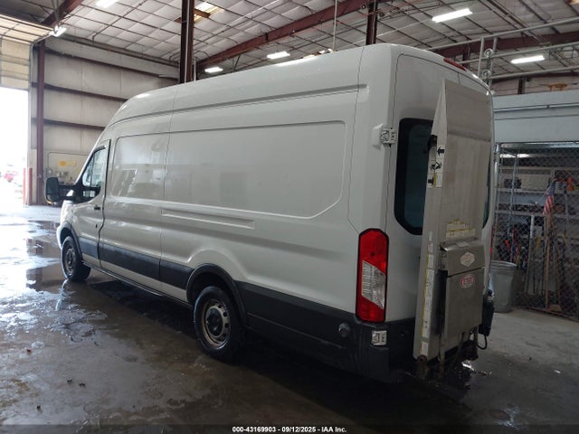 1FTNR3XG5FKA58635 Ford 2015