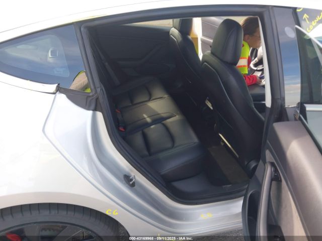 2018 TESLA MODEL 3 5YJ3E1EB0JF072155 Photo 7