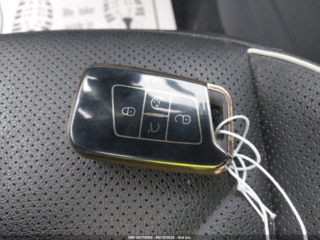 Продаж на аукціоні авто 2022 Volkswagen Tiguan 2.0t Sel R-line, vin: 3VV4B7AX1NM168123, номер лоту: 43170054