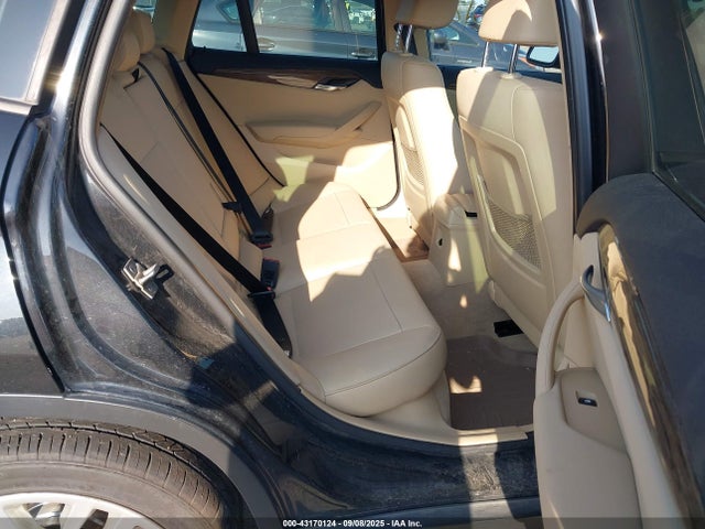 WBAVL1C59EVY17503 BMW X1