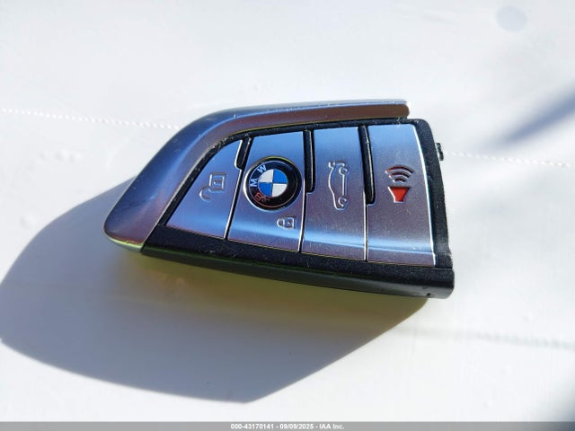 BMW 540I 2018 WBAJE5C54JWA97356 Image 11