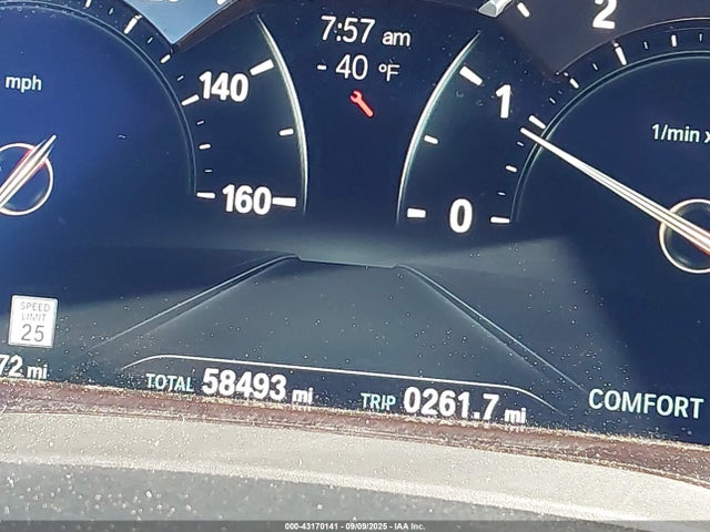 BMW 540I 2018 WBAJE5C54JWA97356 Image 16