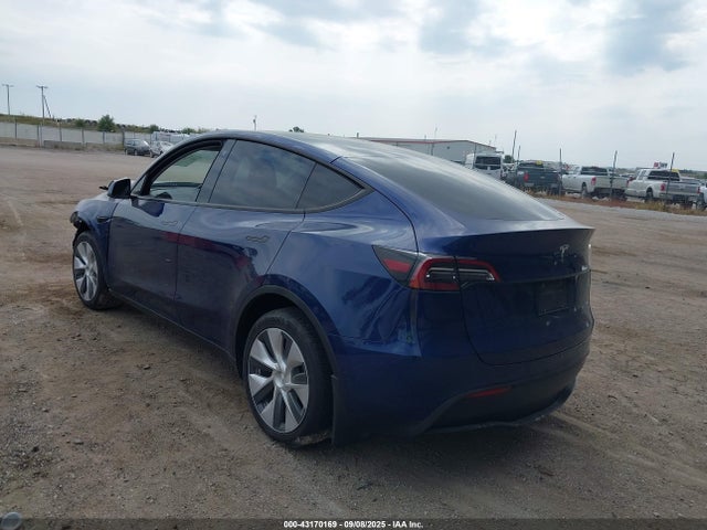 2021 TESLA MODEL Y 5YJYGDEE1MF199691 Photo 2