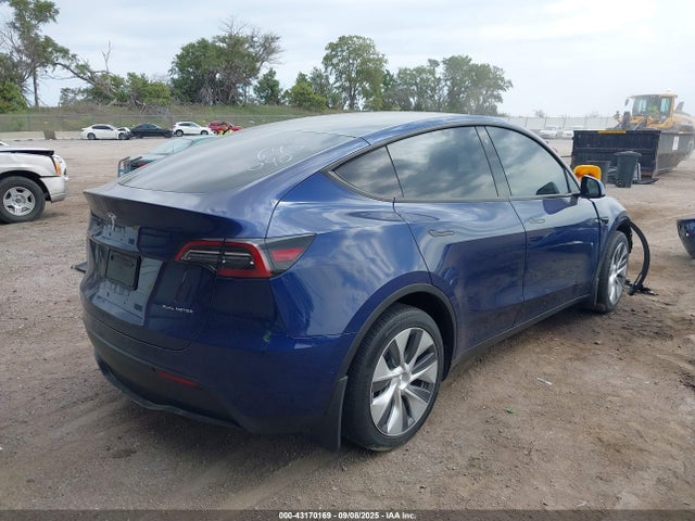 2021 TESLA MODEL Y 5YJYGDEE1MF199691 Photo 3