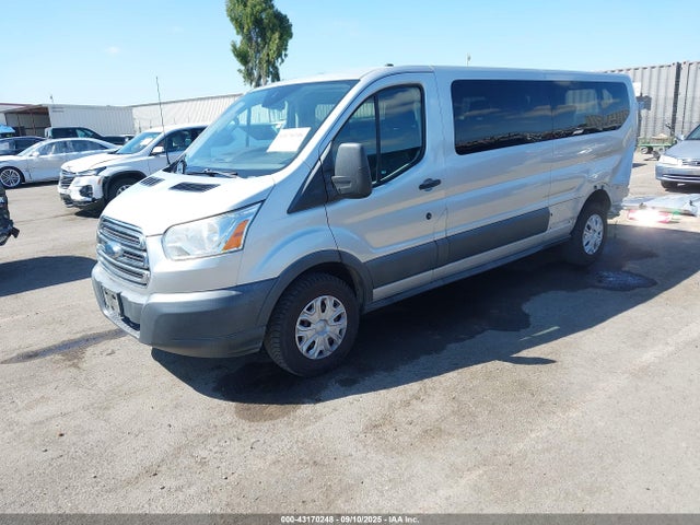 1FBZX2YM4HKA98881 Ford 2017