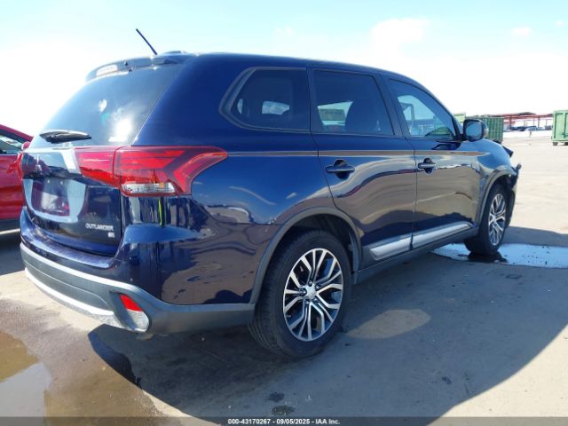 2016 MITSUBISHI OUTLANDER JA4AZ3A37GZ014126 Photo 3