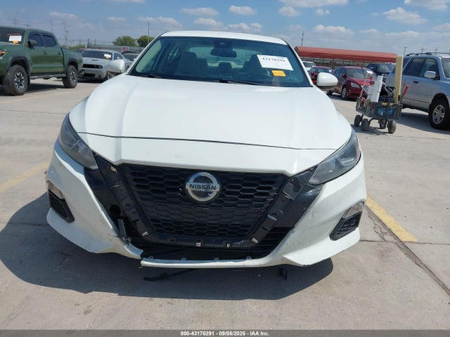 1N4BL4BV4LC261334 Nissan 2020