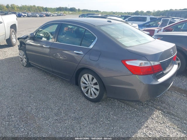 Honda k24w1 2015 1HGCR2F8XFA085283 Image 3