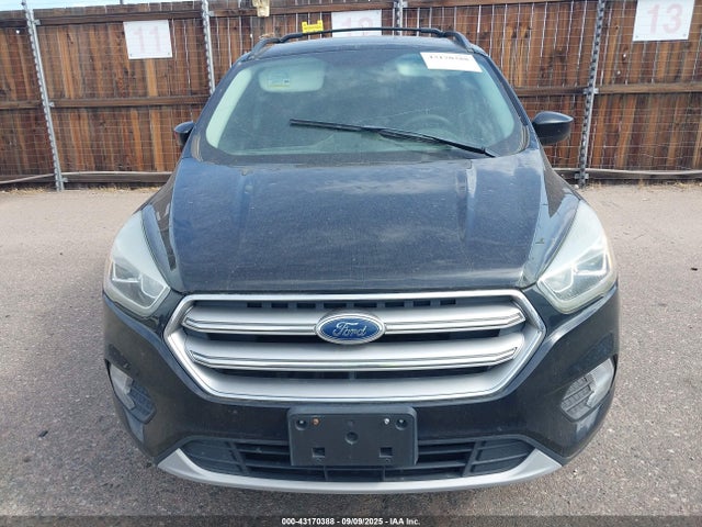 1FMCU9G99HUB94196 Ford 2017