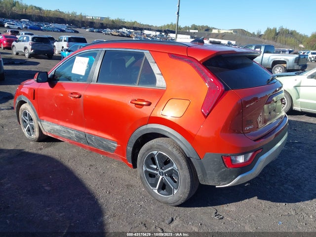 2023 KIA NIRO PLUG-IN HYBRID KNDCS3LF8P5070478 Photo 2