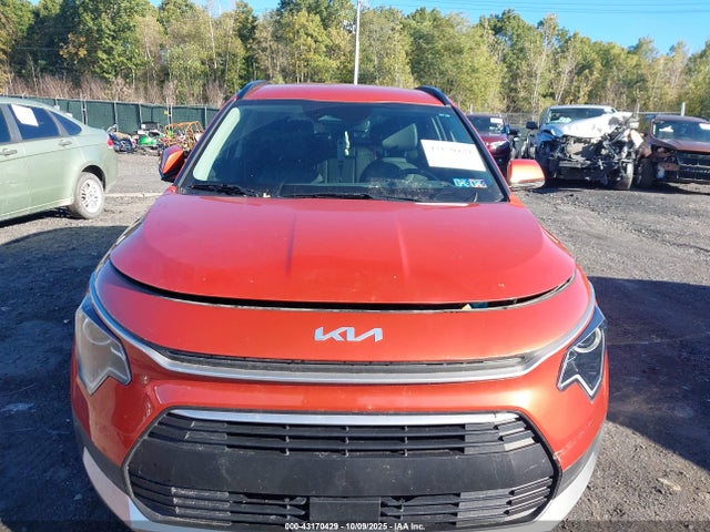 2023 KIA NIRO PLUG-IN HYBRID KNDCS3LF8P5070478 Photo 5