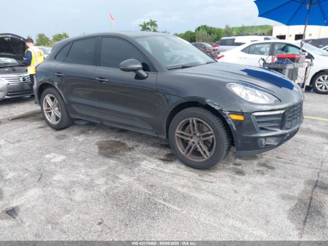 2017 PORSCHE MACAN WP1AA2A50HLB08604 Photo 0