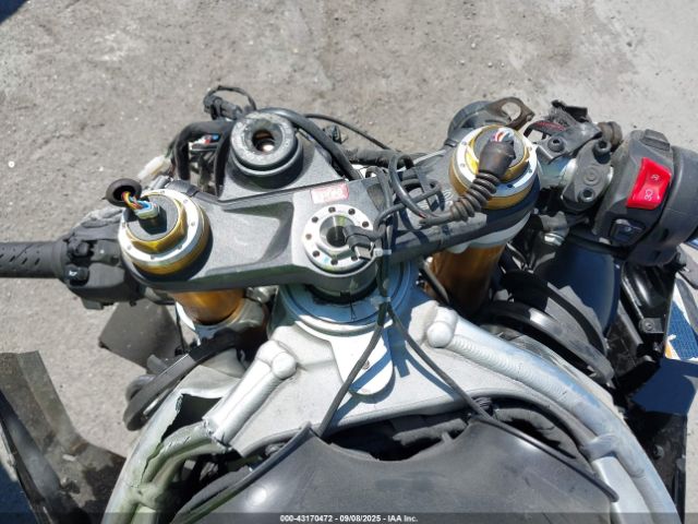 2023 APRILIA RSV4 ZD4KYUB08PS000773 Photo 6