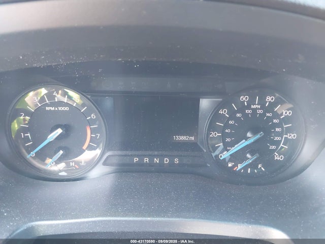 1FM5K8D82GGB25125 Ford 2016