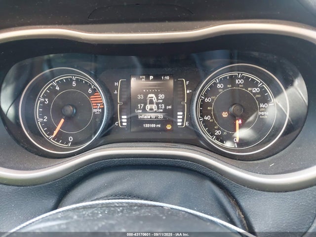 1C4PJLCB0GW126067 Jeep Cherokee